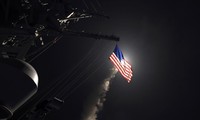 Mỹ phóng tên lửa Tomahawk nhằm vào Syria hồi năm 2017. Ảnh: AP