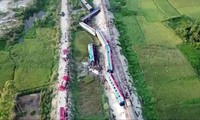 Hiện trường tai nạn tàu hỏa SE19 ở Thanh Hóa