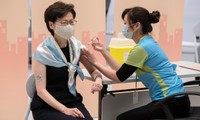 Bà Carrie Lam tiêm vắc xin Sinovac mũi hai hồi tháng 3/2021. Ảnh: Global Times