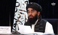 Phát ngôn viên Taliban công bố danh sách các vị trí chủ chốt. Ảnh: BBC