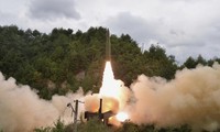 Hình ảnh vụ thử tên lửa đạn đạo từ tàu hoả của Triều Tiên. Ảnh: KCNA