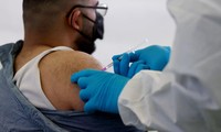 Đức: Người đàn ông tiêm 87 mũi vắc xin ngừa COVID-19 để lấy &apos;thẻ xanh&apos; đem bán
