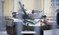 Ba Lan thông báo gửi xe tăng đến Ukraine