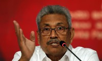 Tổng thống Sri Lanka bị đồn sắp ra nước ngoài khi xuất hiện gần sân bay