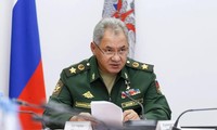 Bộ trưởng Quốc phòng Nga lệnh cho đoàn quân Vostok &apos;nghiền nát vũ khí tầm xa của Ukraine&apos;