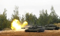 Nga gọi việc Đức cung cấp xe tăng cho Ukraine là &apos;chối bỏ lịch sử&apos;