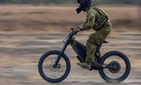 Xe đạp điện trinh sát có thể chạy với vận tốc 90 km/h và chạy được 100 km mới phải sạc pin. Ảnh: Bộ Quốc phòng Úc.