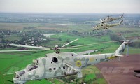 Máy bay trực thăng tấn công Mi-24V của Không quân Ukraine. Ảnh: Airliners.