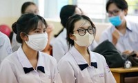 &quot;Chiếc khẩu trang&quot; vào đề thi học kỳ, gợi mở xu hướng đề thi liên quan tới dịch bệnh?