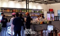 Đà Nẵng cho phép hàng quán bán mang về và bán online rồi, teen order chốt đơn thôi!