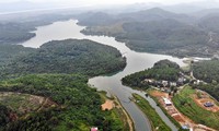 Toàn cảnh nhà máy nước sông Đà, nơi nguồn nước sạch cho Thủ đô đang bị đe dọa