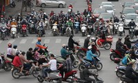 Người dân chủ quan, giao thông Hà Nội không có dấu hiệu &apos;cách ly toàn xã hội&apos;