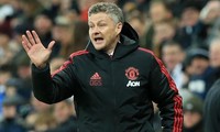 HLV Ole Gunnar Solskjaer lạc quan dù M.U thua Barcelona ngay trên sân nhà.
