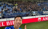 Đoàn Văn Hậu trong ngày ra mắt đội 1 SC Heerenveen.