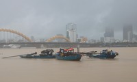 Bão Côn Sơn tan trên vùng biển Đà Nẵng – Quảng Ngãi, mưa lớn vẫn kéo dài