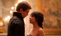 &quot;Cinderella&quot; (2021): &quot;Nỗ lực ảo&quot; đáng thất vọng trong việc làm mới câu chuyện nàng Lọ Lem