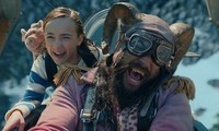 Rũ bỏ hình tượng nam thần, &quot;Aquaman&quot; Jason Momoa mọc sừng trong phim &quot;Slumberland&quot;