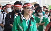 Bạn có hẹn với Chủ nhật Đỏ: Hiến máu tiện &quot;kiếm gấu&quot; tại ĐH Bách khoa, gặp gỡ nghệ sĩ Xuân Bắc