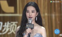 Mang danh “thần tiên tỷ tỷ” nhưng Lưu Diệc Phi gây thất vọng lớn ở Thập Quang Thịnh Điển