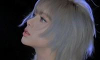 Netizen xém xỉu trước tóc mới của Lisa: Ngầu và đẹp thế này, không debut solo thì quá phí!
