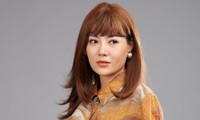 Cũng mặc lạc mốt trong “Mùa Hoa Tìm Lại” nhưng vì sao Thanh Hương không bị chê trách?