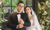 Ca sĩ Hà Thanh Xuân, vợ mới của &apos;vua cá Koi&apos; liên tục có hành động lạ sau đám cưới ồn ào