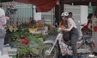 Nhặt sạn phim VTV: Gara Hạnh Phúc có sai sót bằng Thương Ngày Nắng Về, Hương Vị Tình Thân?