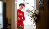 Vén màn bí mật: Lần đầu tiên có &apos;nàng Hậu&apos; Việt không mặc váy cưới trong hôn lễ của mình
