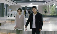 Chuyện gì sẽ đến khi tầng lớp siêu giàu gặp zombie: &apos;Tiền có mua chuộc được xác sống?&apos; 