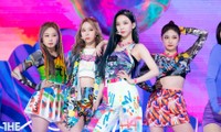 Netizen phát hiện một điểm khiến sân khấu debut của aespa khác hẳn các nhóm nữ SM khác