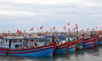 Ban chỉ đạo Trung ương về Phòng chống thiên tai đề nghị các địa phương từ Quảng Ninh đến Đà Nẵng theo dõi sát thông tin áp thấp nhiệt đới để quản lý tàu thuyền ra khơi