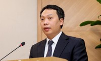 Thứ trưởng Bộ TT&TT Nguyễn Huy Dũng làm Phó Chủ tịch Hội LHTN Việt Nam Ảnh: Minh Sơn