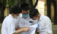 Giải đề môn tiếng Anh thi tốt nghiệp THPT 2022