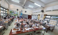 Hơn 1.500 học sinh TPHCM mồi côi vì COVID-19