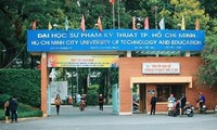 4.000 sinh viên Trường ĐH Sư phạm kỹ thuật TPHCM được cấp bằng tốt nghiệp sau 1 năm chờ đợi