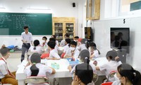 Tăng hơn 35.000 học sinh, TPHCM gấp rút tuyển mới hàng nghìn giáo viên