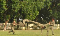 Chiến sĩ Tiểu đoàn Đặc công 18, Bộ Tư lệnh Thủ đô Hà Nội trong giờ huấn luyện võ thuật