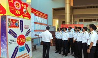 Chỉ huy Lữ đoàn tàu ngầm 189 kiểm tra công tác chuẩn bị bầu cử đại biểu Quốc hội khóa XV và HĐND các cấp, nhiệm kỳ 2021-2026