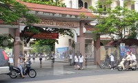 Trường THPT Lê Hồng Phong đỗ tốt nghiệp 100% và có phổ điểm đạt 8 điểm/môn theo khối khi - Ảnh: Hoàng Long