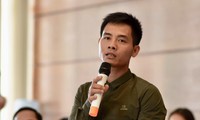 Nguyễn Văn Doanh tại tọa đàm “Ngăn ngừa bạo lực học đường để trẻ em không đơn độc”. Ảnh: Mạnh Thắng.