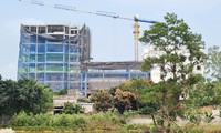 Hà Nội lệnh xử lý công trình ‘khủng’ 9 tầng trên đất trồng cây Đồi Vua
