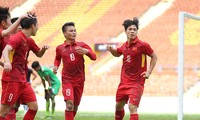 Công Phượng và Quang Hải là hai gương mặt xuất sắc nhất trên hàng tấn công U23 Việt Nam ở cúp M150.