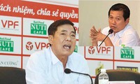 Phó ban Trọng tài Dương Văn Hiền (ảnh nhỏ) và Phó chủ tịch VPF Trần Mạnh Hùng đang trở thành tâm điểm vụ rò rỉ băng ghi âm cuộc họp nội bộ ở VFF.