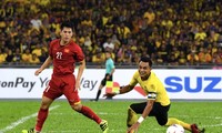 Tuyển Việt Nam vuột chiến thắng trước Malaysia ở trận chung kết lượt đi AFF Cup 2018.