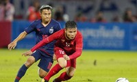 Chanathip Songkrasin là cái tên gây nhiều hứng thú với giới hâm mộ Việt Nam khi thi đấu trong màu áo đội tuyển Thái Lan. 