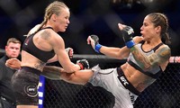 &apos;Nữ vương&apos; UFC phục thù thành công cựu lính thủy Mỹ
