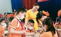 Nhiều năm không được thưởng Tết, cô Chu Thị Huấn mong mỏi nhà giáo được quan tâm hơn để cuộc sống đỡ chật vật
