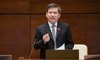 Viện trưởng VKSND Tối cao Lê Minh Trí trả lời chất vấn
