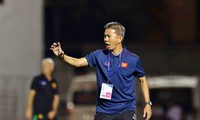 HLV Hoàng Anh Tuấn - Người mát tay mài giũa &apos;ngọc thô&apos;