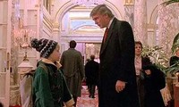 Cảnh phim có Tổng thống Trump trong "Ở nhà một mình 2".